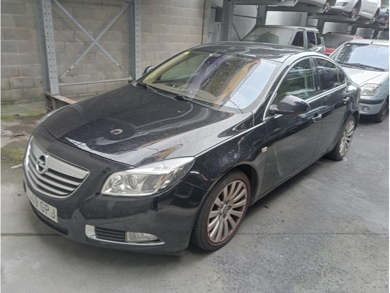 opel insignia berlina del año 2009