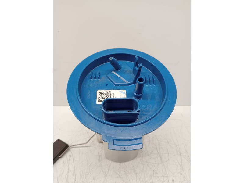 Recambio de bomba combustible para seat leon (kl1) style referencia OEM IAM 058020001V 5WA919051A 