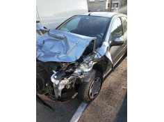 peugeot 206 berlina del año 2000