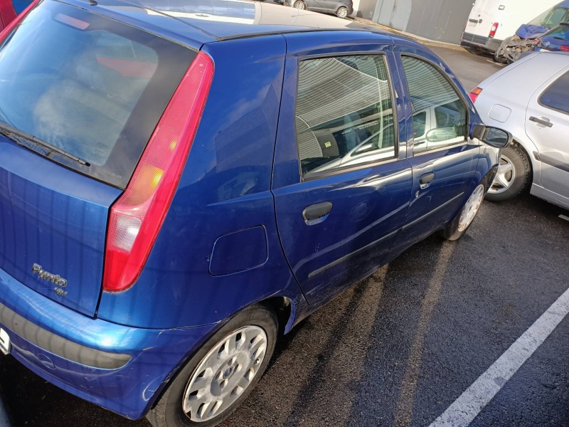 fiat punto berlina (188) del año 2003