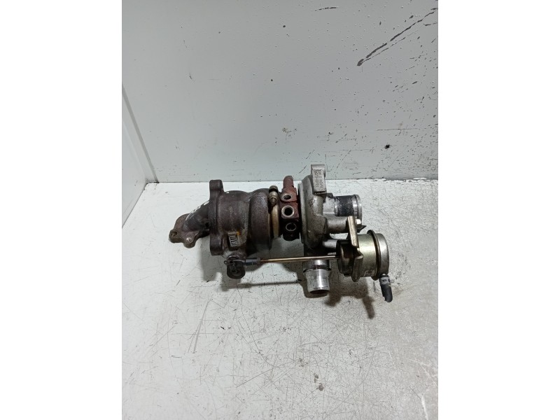 Recambio de turbocompresor para renault megane iii berlina 5 p dynamique referencia OEM IAM 144108762R TD02H205T427 8201165362 4