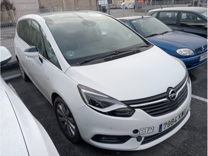 opel zafira (c) del año 2019