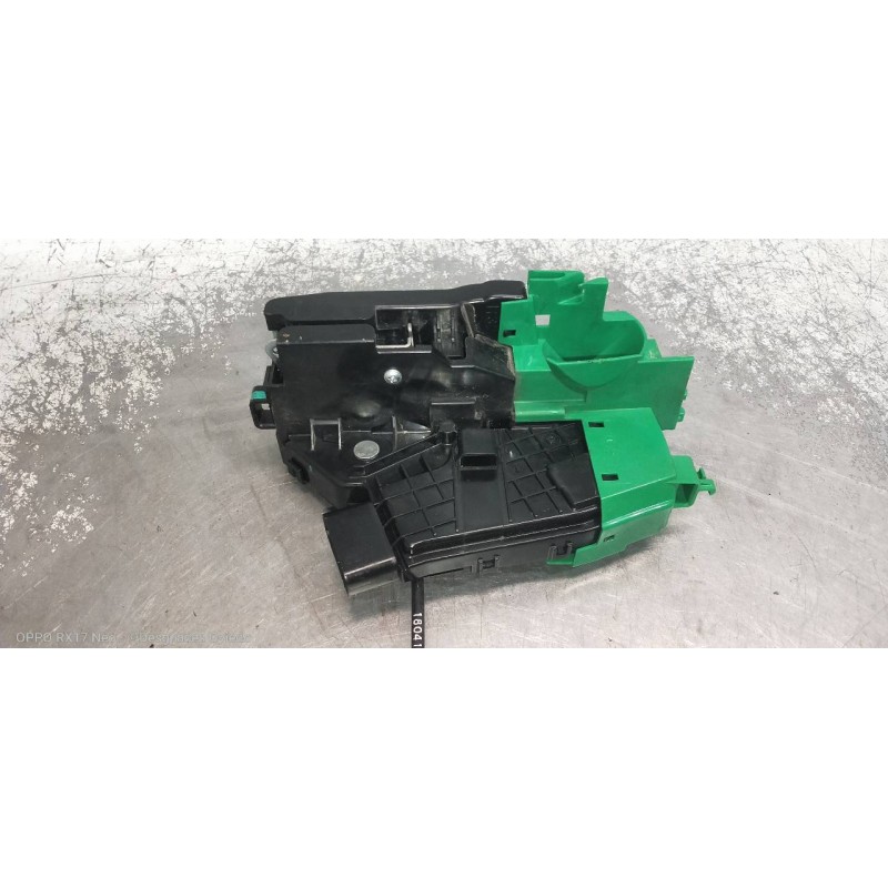 Recambio de motor cierre centralizado delantero derecho para hyundai i30 (pd) essence referencia OEM IAM 81320G3050  