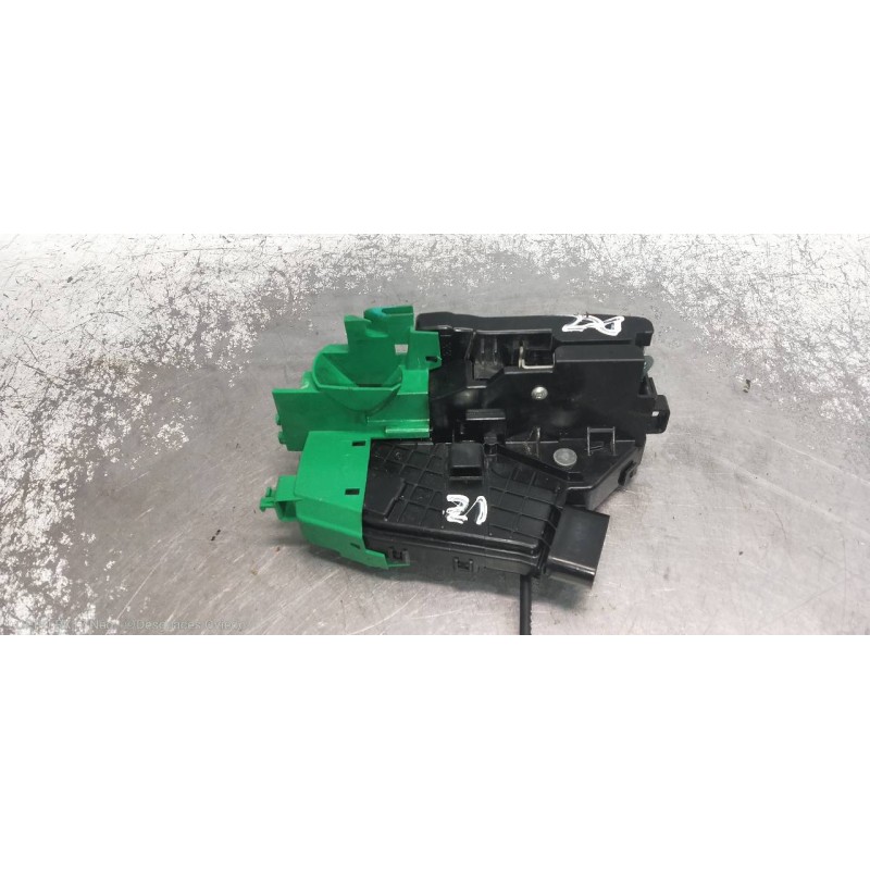 Recambio de motor cierre centralizado delantero izquierdo para hyundai i30 (pd) essence referencia OEM IAM 81310G3040  