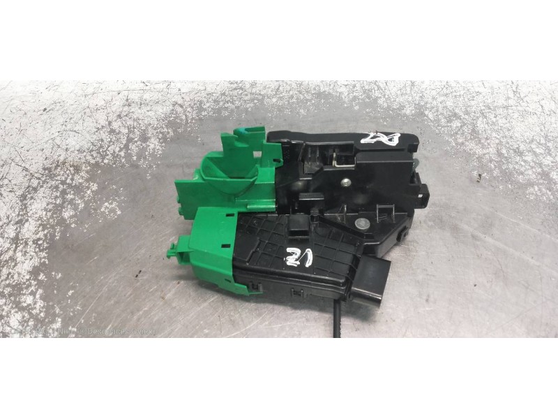 Recambio de motor cierre centralizado delantero izquierdo para hyundai i30 (pd) essence referencia OEM IAM 81310G3040  