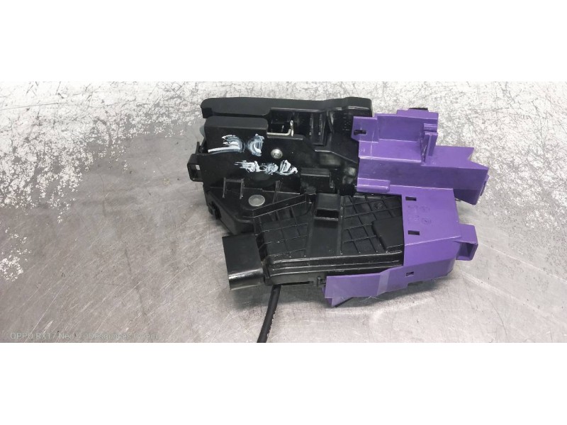 Recambio de motor cierre centralizado trasero derecho para hyundai i30 (pd) essence referencia OEM IAM 81420G3010  