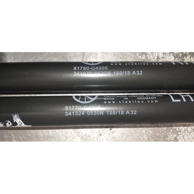 Recambio de amortiguadores maletero / porton para hyundai i30 (pd) essence referencia OEM IAM 81780G4000 81770G4000 