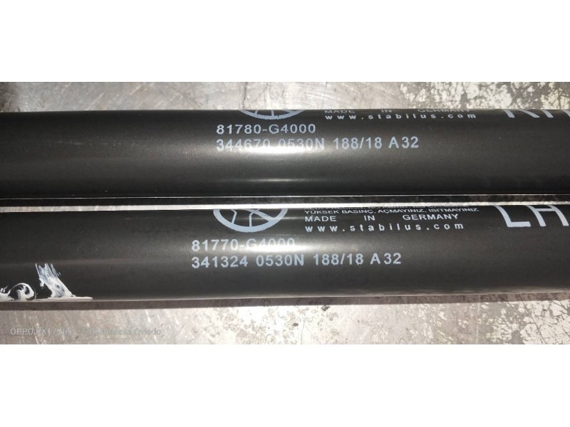 Recambio de amortiguadores maletero / porton para hyundai i30 (pd) essence referencia OEM IAM 81780G4000 81770G4000 