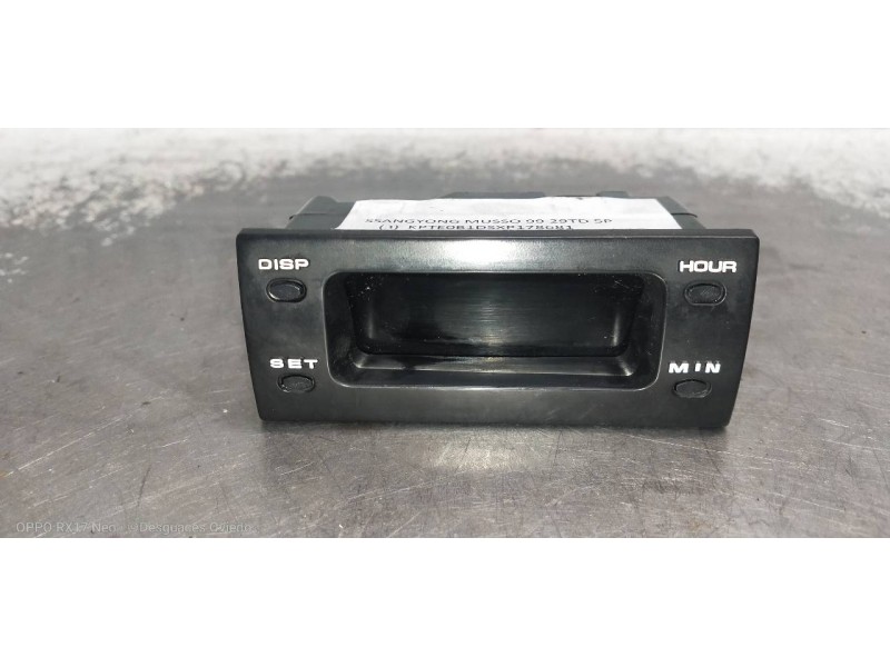 Recambio de pantalla multifuncion para ssangyong musso 2.9 tdi lux referencia OEM IAM 8111005000  