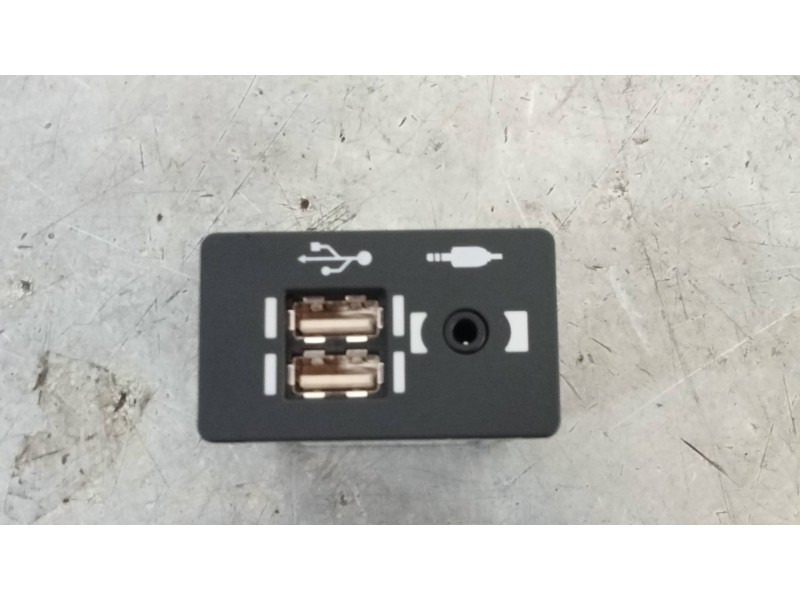 Recambio de modulo electronico para lexus nx 300h 4wd referencia OEM IAM 8619024030 CAUL19X0AJ 