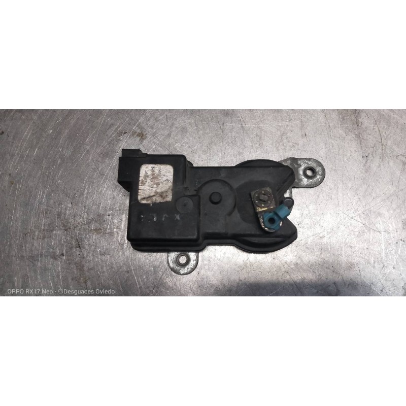 Recambio de motor cierre centralizado delantero izquierdo para ssangyong musso 2.9 tdi lux referencia OEM IAM   