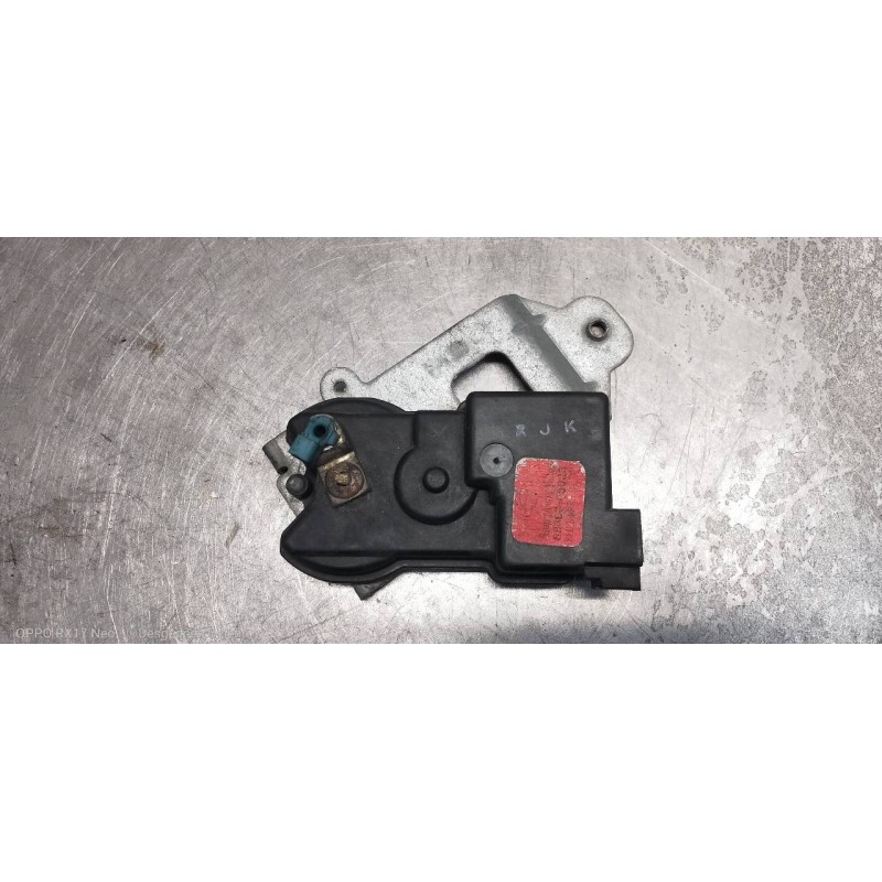 Recambio de motor cierre centralizado trasero derecho para ssangyong musso 2.9 tdi lux referencia OEM IAM 88360G5023  