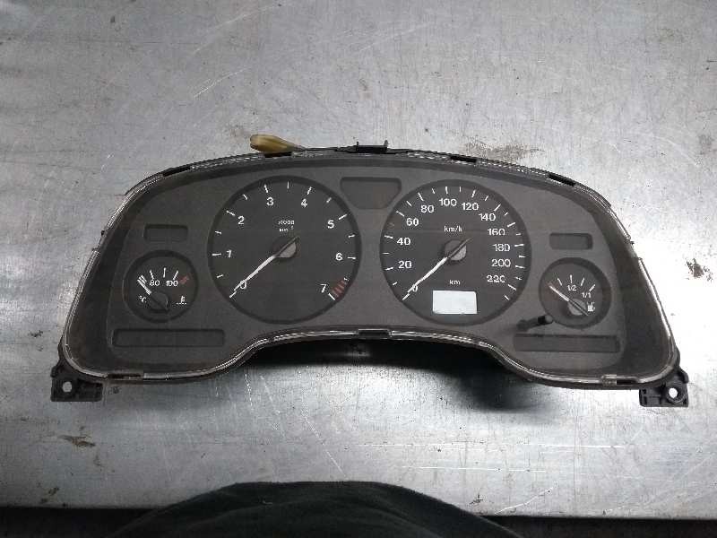 Recambio de cuadro instrumentos para opel astra g berlina 1.8 16v cat referencia OEM IAM 110008830024 90228755EE 