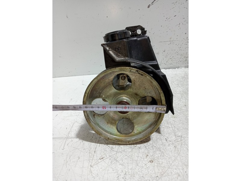 Recambio de bomba direccion para peugeot 307 break / sw (s1) sw referencia OEM IAM 9636868880  