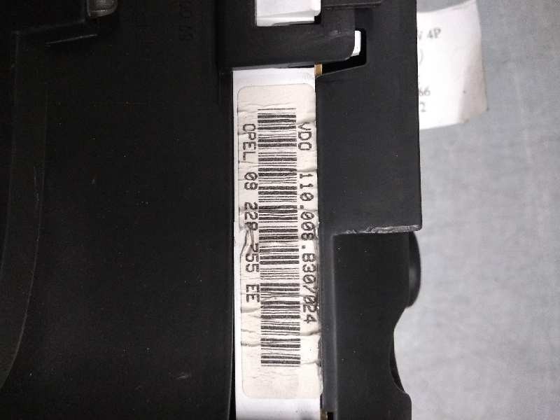 Recambio de cuadro instrumentos para opel astra g berlina 1.8 16v cat referencia OEM IAM 110008830024 90228755EE 