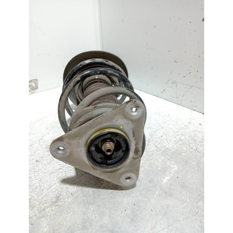 Recambio de amortiguador delantero izquierdo para renault clio v 1.5 blue dci diesel fap referencia OEM IAM 543022080  
