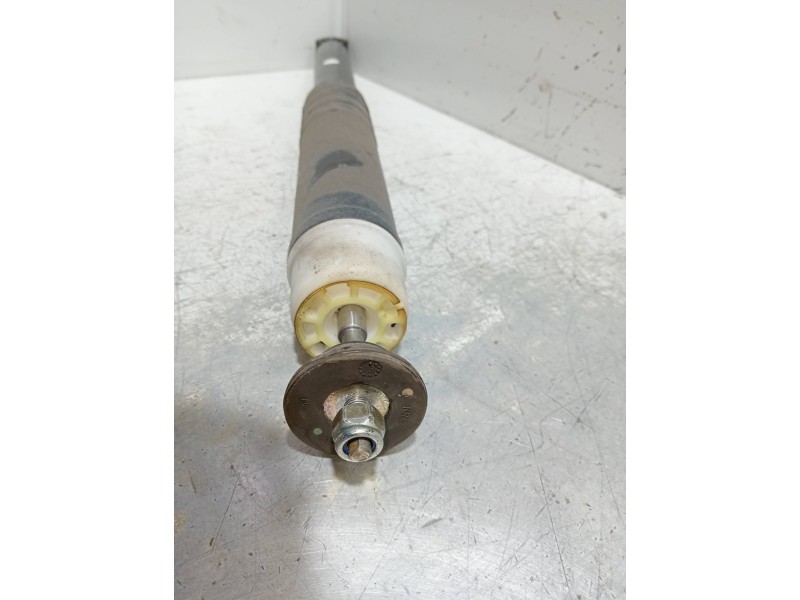 Recambio de amortiguador trasero izquierdo para renault clio v 1.5 blue dci diesel fap referencia OEM IAM 562109815R  