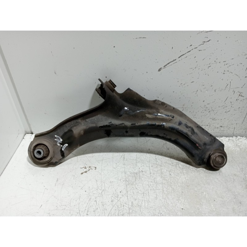 Recambio de brazo suspension inferior delantero izquierdo para renault clio v 1.5 blue dci diesel fap referencia OEM IAM 5450503