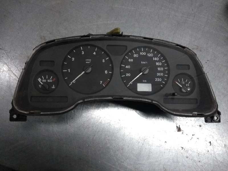 Recambio de cuadro instrumentos para opel astra g caravan 1.6 referencia OEM IAM 110008830017 09181206BL 