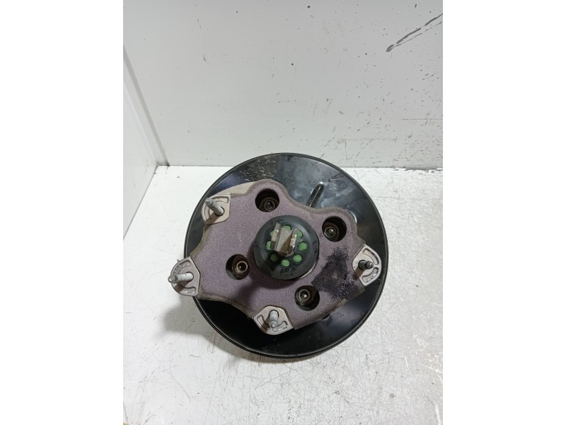 Recambio de servofreno para renault clio v 1.5 blue dci diesel fap referencia OEM IAM 472104788R  