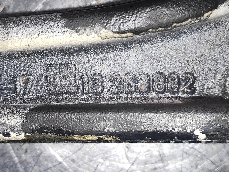 Recambio de brazo suspension superior trasero derecho para opel insignia berlina cosmo referencia OEM IAM 13268882  