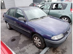 opel astra f berlina del año 1991