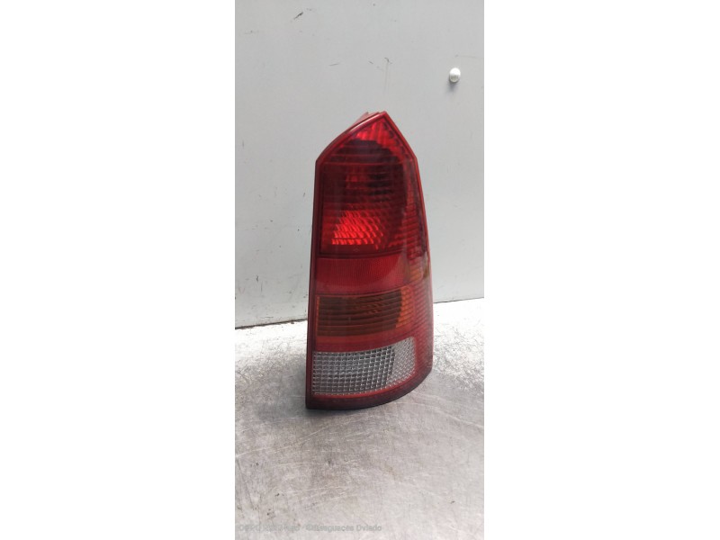 Recambio de piloto trasero derecho para ford focus berlina (cak) ambiente referencia OEM IAM   