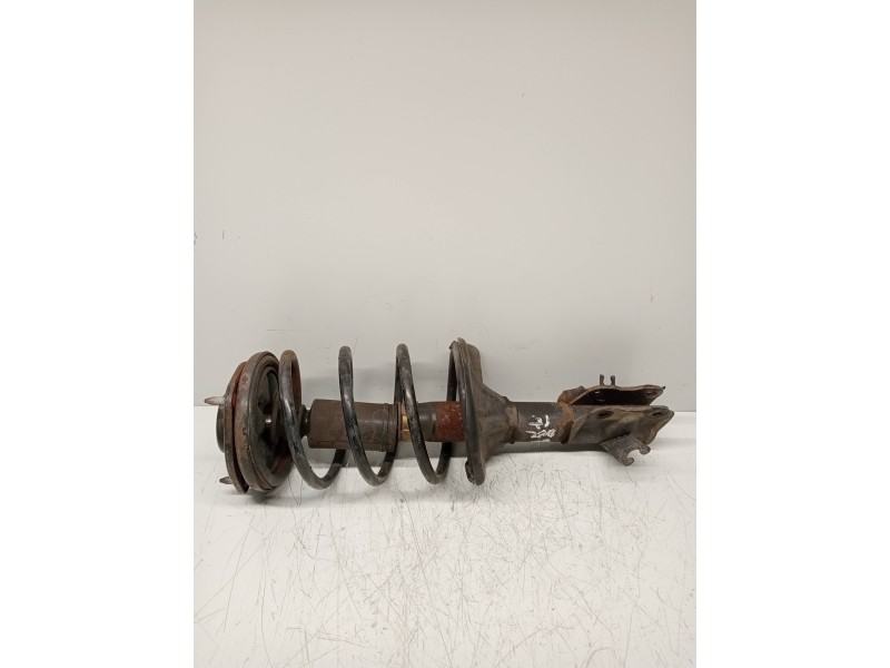 Recambio de amortiguador delantero izquierdo para mitsubishi carisma berlina 5 (da0) 1900 di-d elegance referencia OEM IAM   