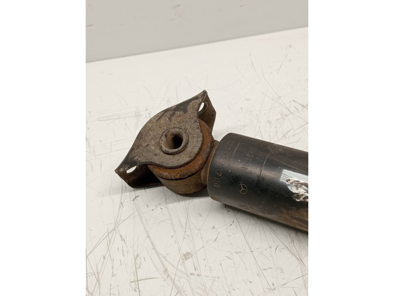 Recambio de amortiguador delantero derecho para mercedes clase e (w123) berlina+coupe d 300 referencia OEM IAM 1233231700  