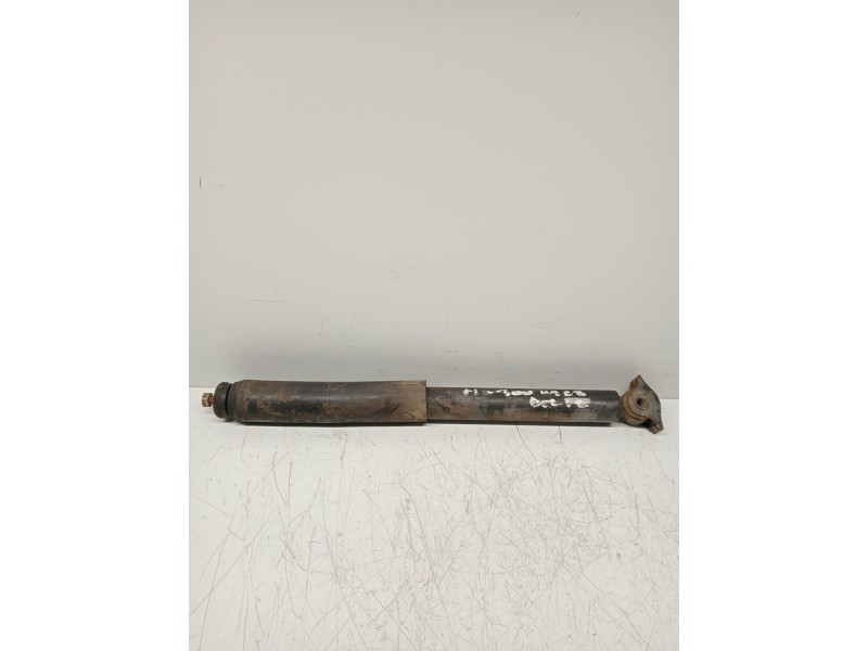 Recambio de amortiguador delantero izquierdo para mercedes clase e (w123) berlina+coupe d 300 referencia OEM IAM 1233231700  