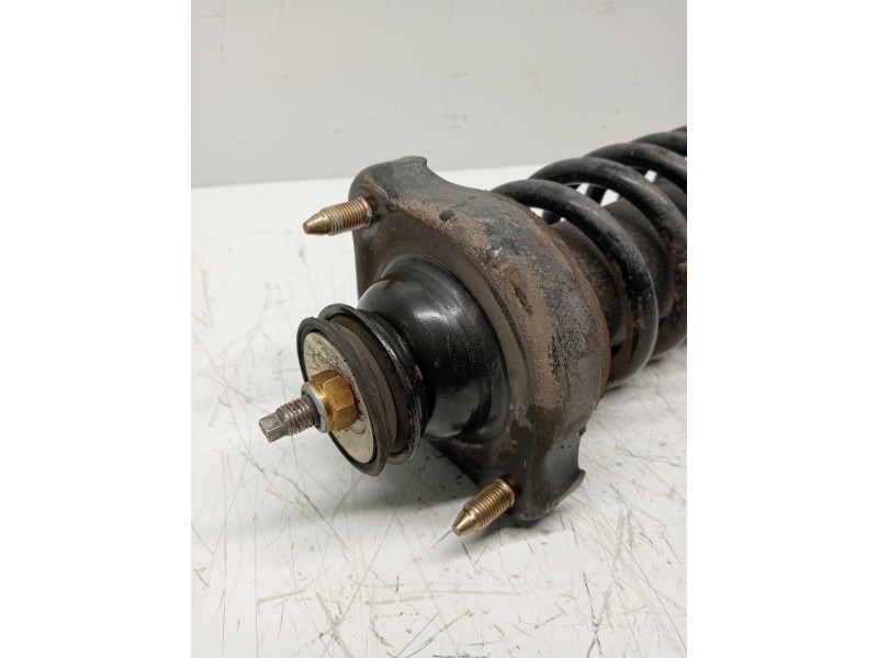 Recambio de amortiguador trasero derecho para mitsubishi carisma berlina 5 (da0) 1900 di-d elegance referencia OEM IAM   