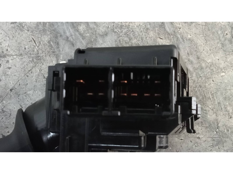 Recambio de mando limpia para lexus nx 300h 4wd referencia OEM IAM   