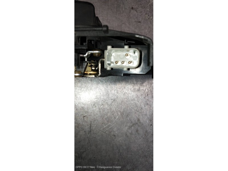 Recambio de motor cierre centralizado delantero derecho para bmw serie 7 (e38) 740il automático referencia OEM IAM 8352165  