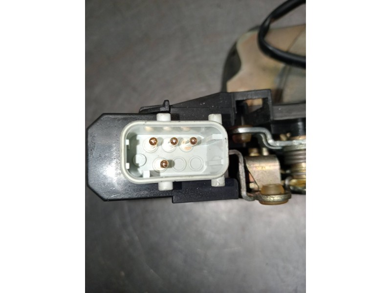 Recambio de motor cierre centralizado trasero izquierdo para bmw serie 7 (e38) 740il automático referencia OEM IAM   