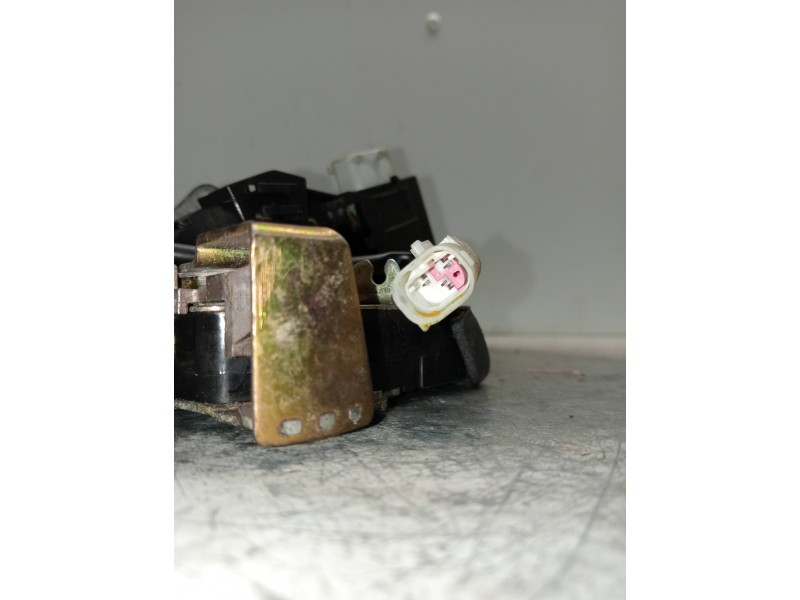 Recambio de motor cierre centralizado trasero izquierdo para bmw serie 7 (e38) 740il automático referencia OEM IAM   