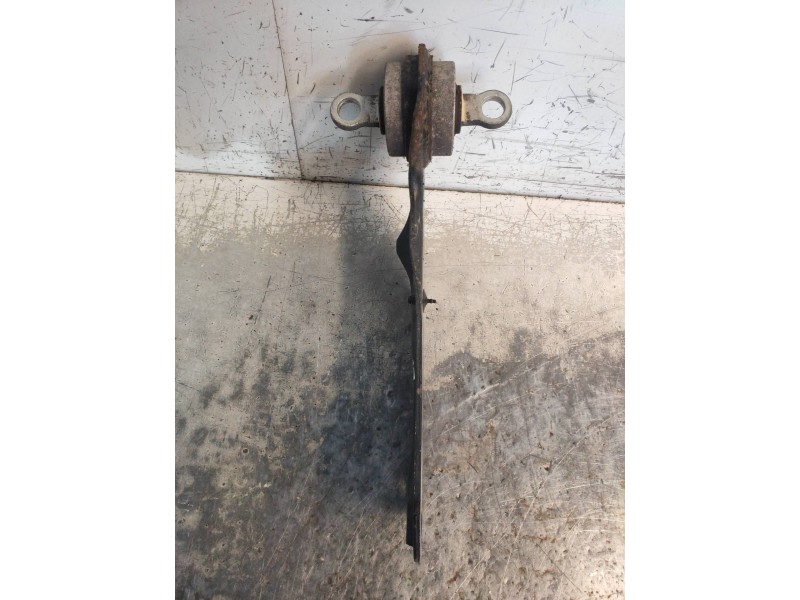 Recambio de brazo suspension superior trasero izquierdo para opel insignia berlina cosmo referencia OEM IAM   