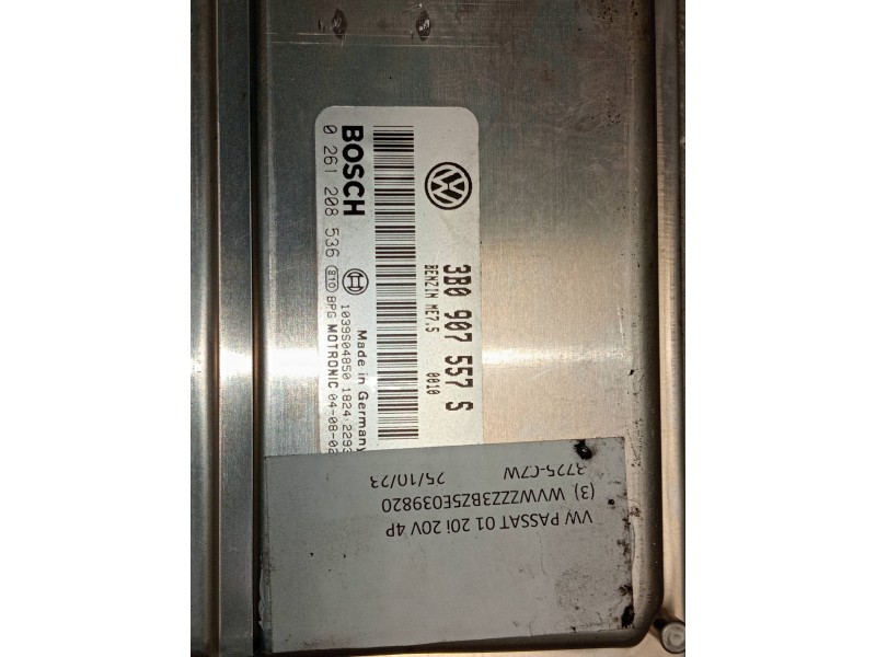 Recambio de centralita motor uce para volkswagen passat berlina (3b3) referencia OEM IAM 0261208356 3B0907557S 