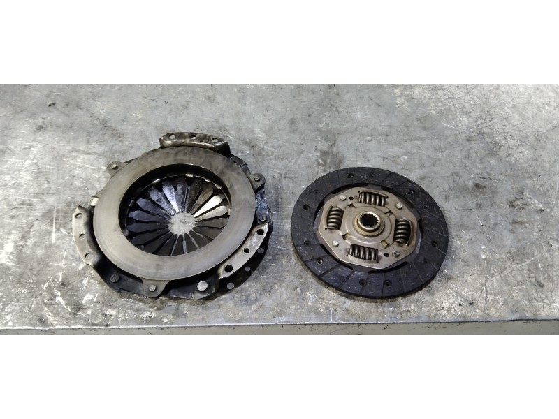 Recambio de kit embrague para citroen c3 1.1 furio referencia OEM IAM   