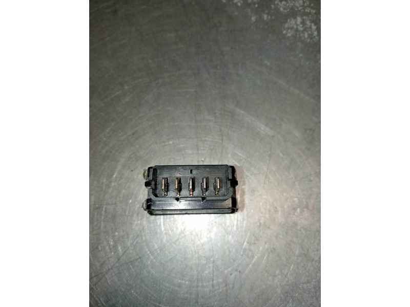 Recambio de retrovisor izquierdo para citroen xsara berlina 1.9td attraction referencia OEM IAM  MANUAL 