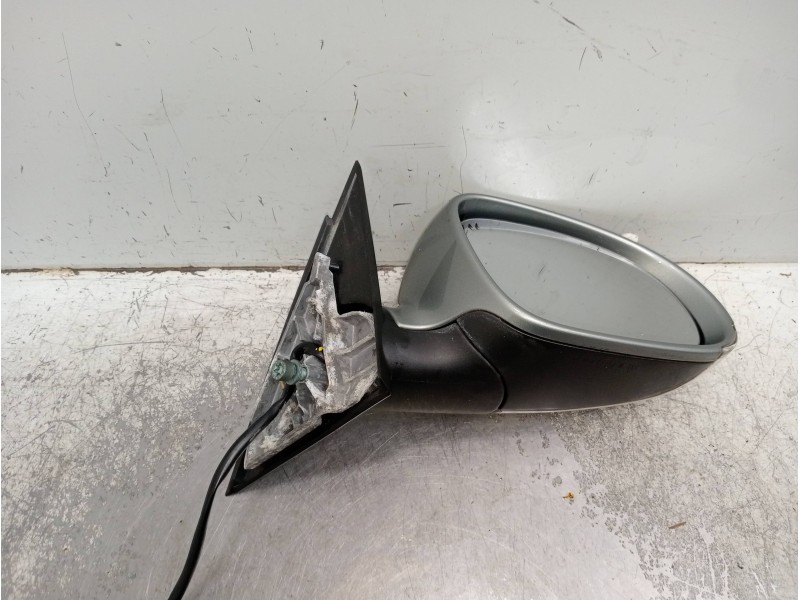 Recambio de retrovisor derecho para volkswagen passat berlina (3b3) referencia OEM IAM   