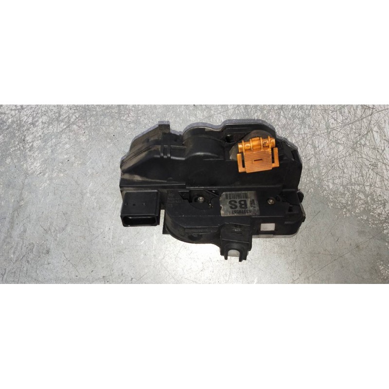 Recambio de motor cierre centralizado trasero izquierdo para opel zafira (c) referencia OEM IAM   