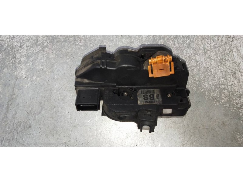 Recambio de motor cierre centralizado trasero izquierdo para opel zafira (c) referencia OEM IAM   