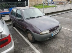 ford fiesta berlina del año 1996