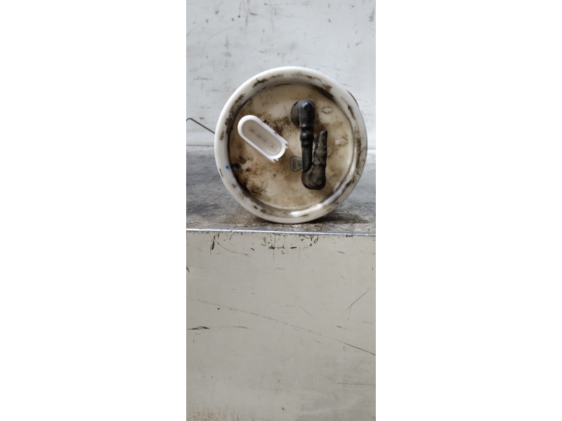 Recambio de bomba combustible para volkswagen passat berlina (3b3) referencia OEM IAM 228233002009 3B0919051C 