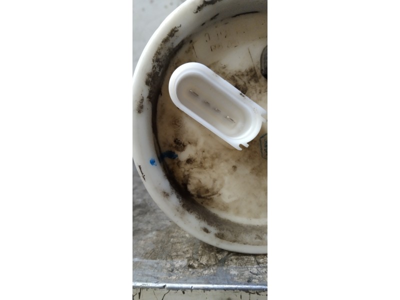 Recambio de bomba combustible para volkswagen passat berlina (3b3) referencia OEM IAM 228233002009 3B0919051C 