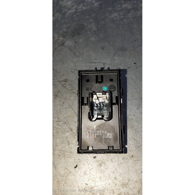 Recambio de mando elevalunas trasero izquierdo para opel zafira (c) referencia OEM IAM 13408452  