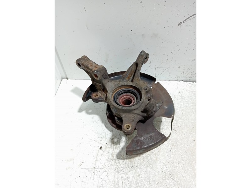 Recambio de mangueta delantera derecha para nissan almera (n15) competence (1998) referencia OEM IAM   