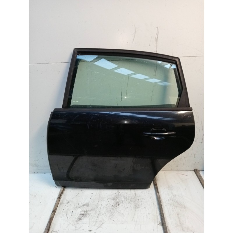 Recambio de puerta trasera izquierda para citroen c4 sedan 1.6 16v cat (nfu / tu5jp4) referencia OEM IAM   4P