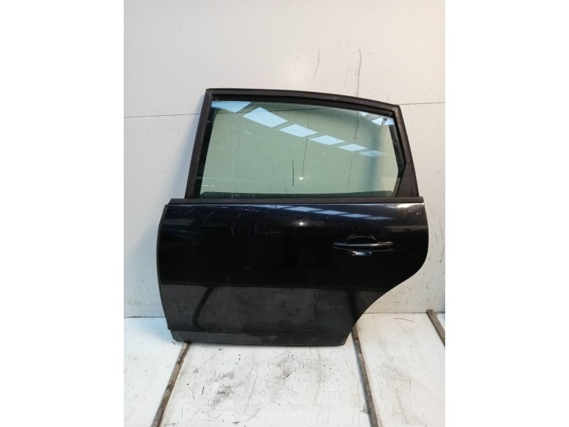 Recambio de puerta trasera izquierda para citroen c4 sedan 1.6 16v cat (nfu / tu5jp4) referencia OEM IAM   4P