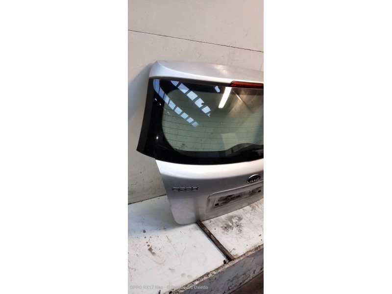 Recambio de porton trasero para kia cee´d 1.6 cat referencia OEM IAM    Recambio de porton trasero para kia cee´d 1.6 cat referencia OEM IAM